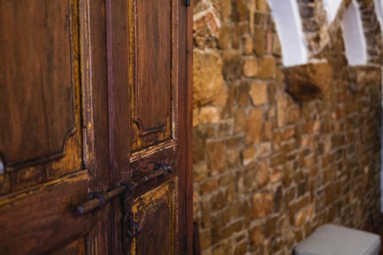 Aurora Medieval House Sermoneta Exterior foto